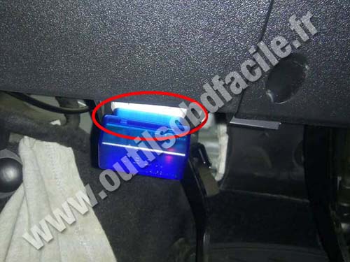 Brilliance H220 - OBD plug