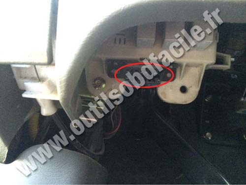 Chery Tiggo T11 - OBD Connector