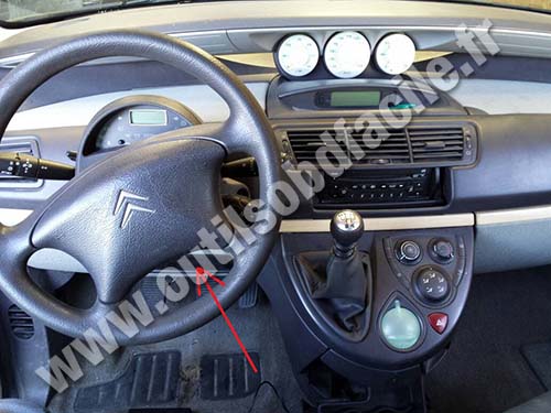 Citroen C8 dashboard