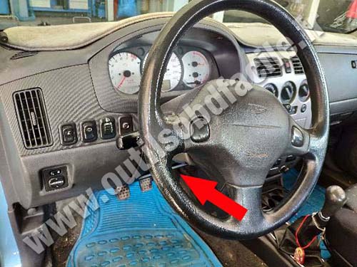 Daihatsu Sirion - Dahsboard