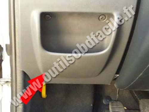  Fiat Strada Stowage compartment