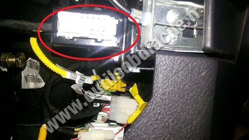 Great Wall Haval H3 OBD2 port