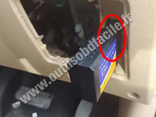 Hyundai H1 - OBD connector