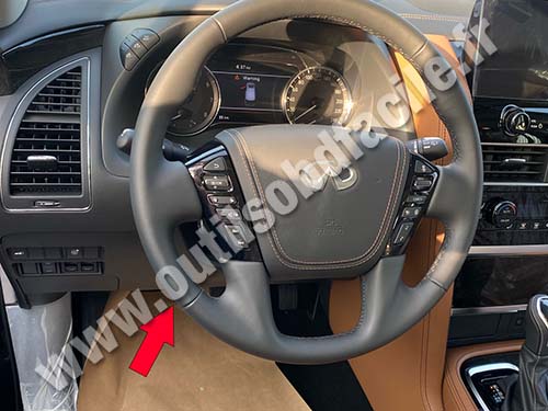 Infiniti QX80 - Steering wheel