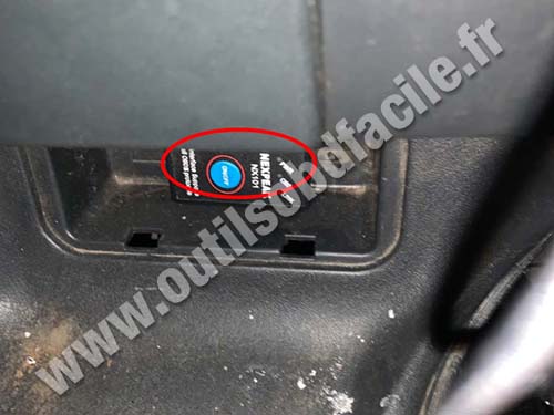 Lada 2115 - OBD port