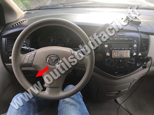 Mazda MPV - Dashboard