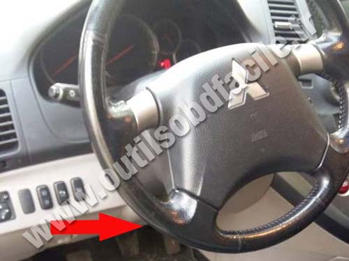 Mitsubishi Grandis Steering wheel