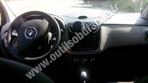 Renault Lodgy dashboard