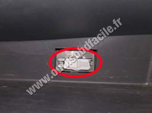 Renault Oroch - OBD port