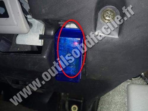 Toyota Aristo - OBD port