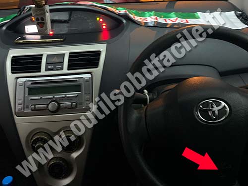 Toyoda vios XP 90 RHD - Dashboard