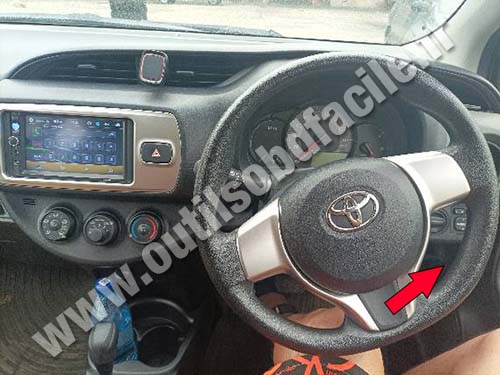 Toyota Vitz - Dashboard