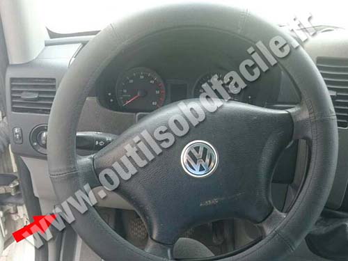 Volkswagen Crafter - Steering wheel