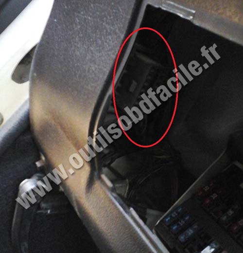 Volkswagen Gol OBD port